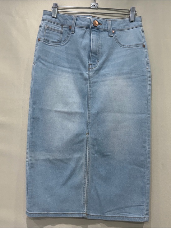 R2 Denim - 1822 Denim Blue Stretch Denim Skirt Front Slit 27” Comfortable Fit Size 6